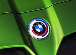 BMW znów zmienia logo. Pojawi się tylko na wybranych modelach!