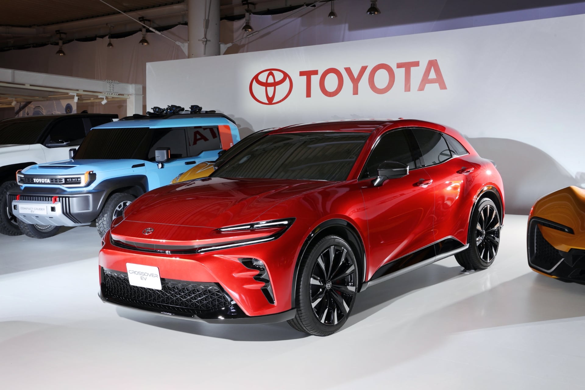 Toyota crossover EV