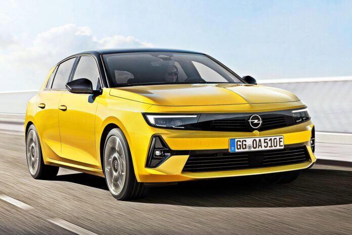 Nowy Opel Astra - przód