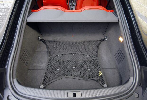 Audi TT 8J bagażnik
