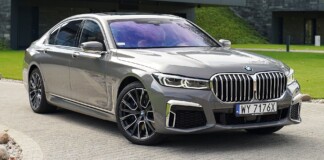 BMW 745Le G12 FL Plug-In Hybrid 3.0T R6 394KM 8AT xDrive WY7176X 08-2019