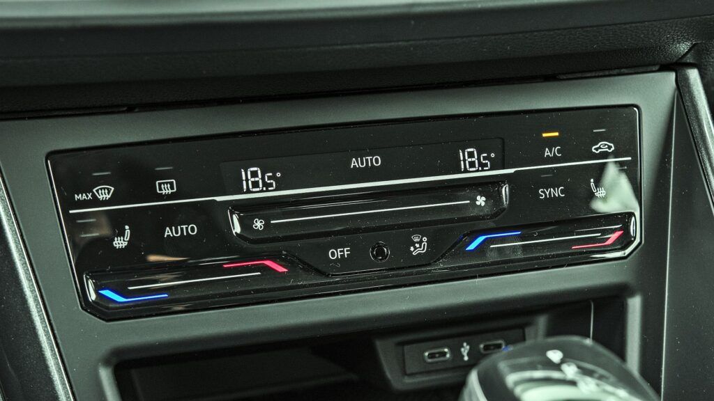 VW Taigo - klimatyzacja automatyczna