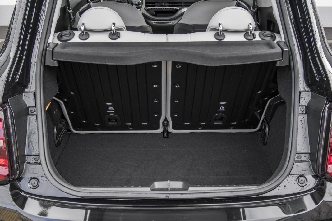 Fiat 500 3+1 (2022) – test – bagażnik