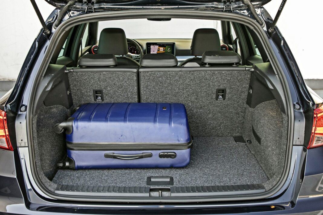 Seat Arona FL - bagażnik