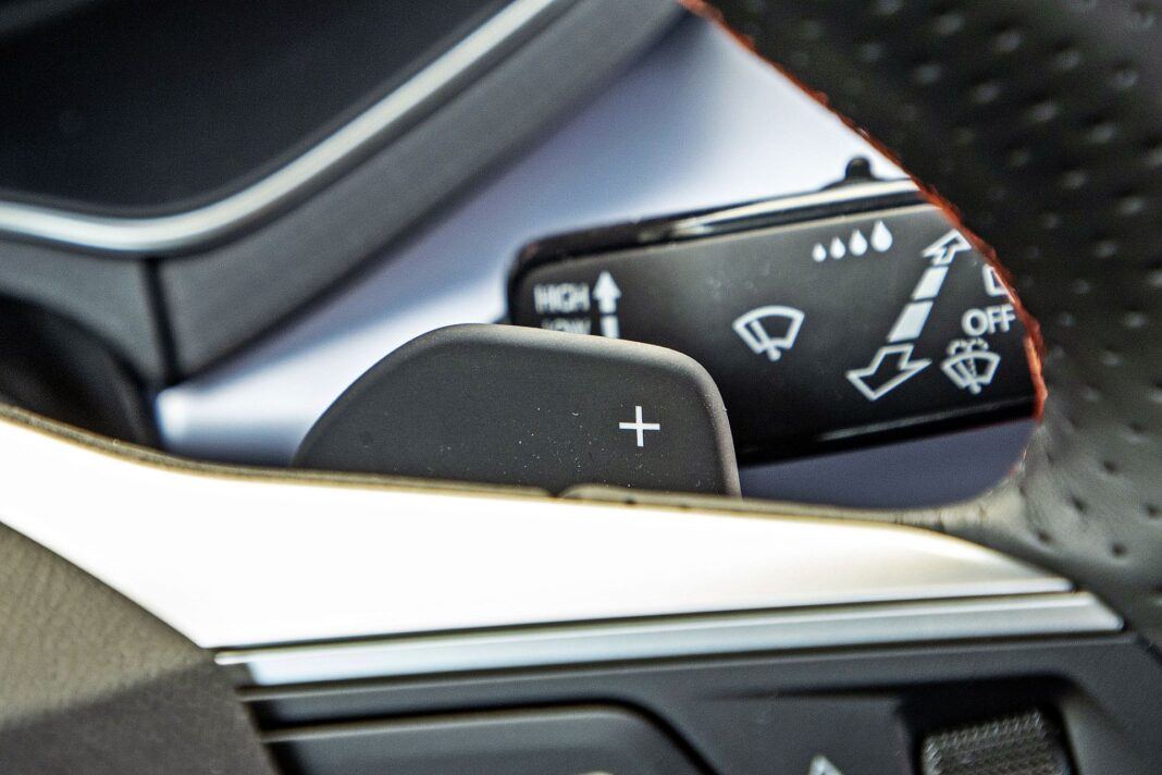 Seat Arona FL - łopatki zmiany biegów