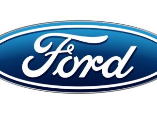 Logo Ford – jak zmieniał się emblemat z błękitnym owalem?