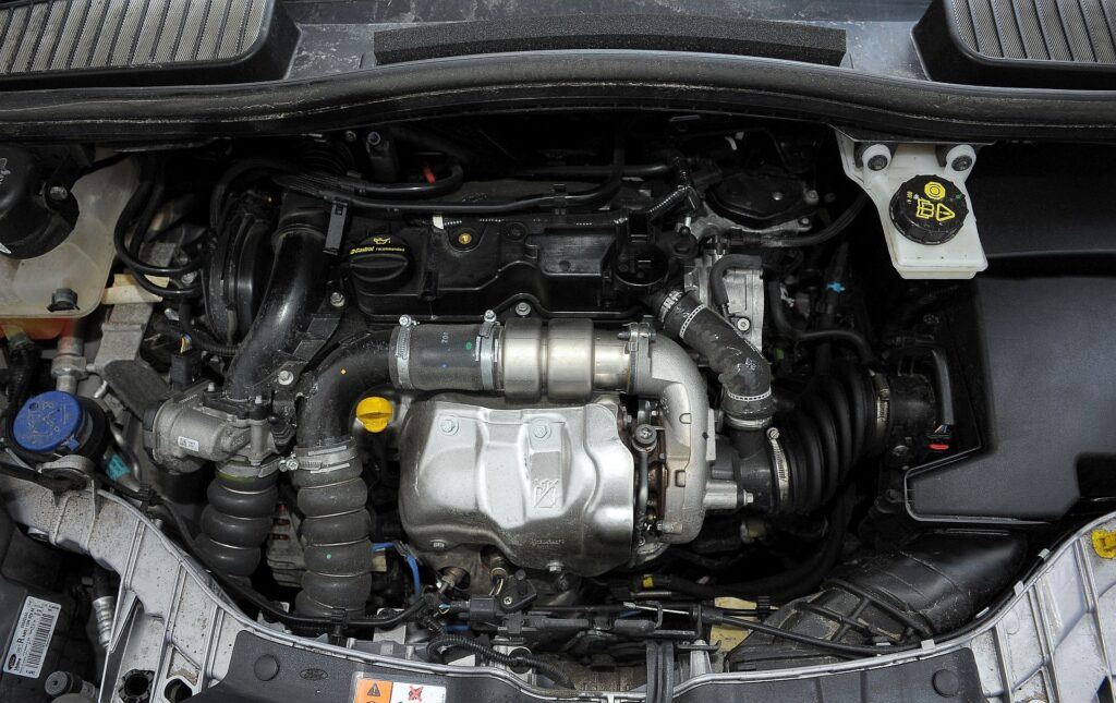 Mazda 5 II CW silnik
