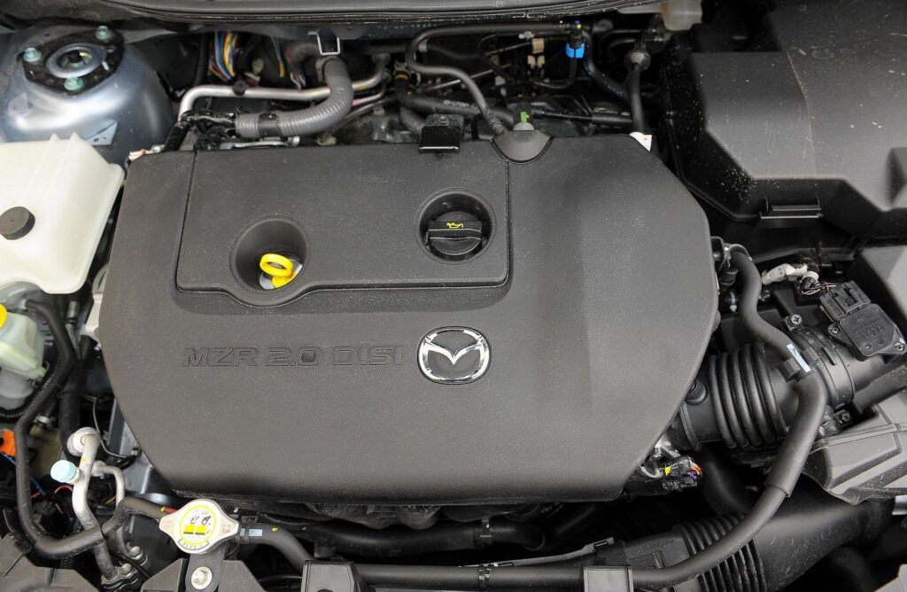 Mazda 5 II CW silnik