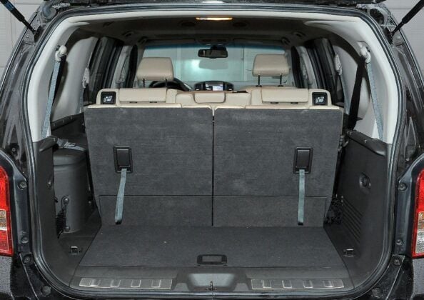 Nissan Pathfinder III bagażnik