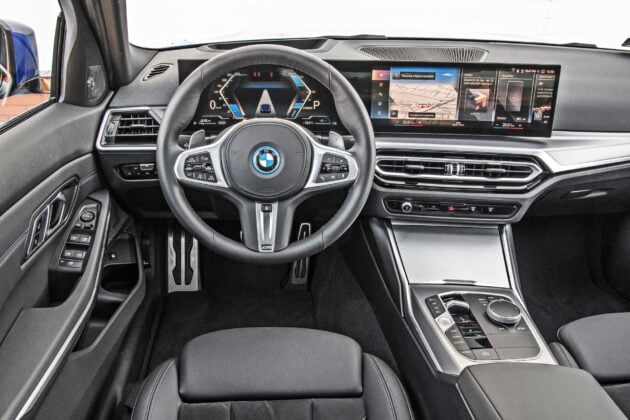 BMW serii 3 - deska rozdzielcza
