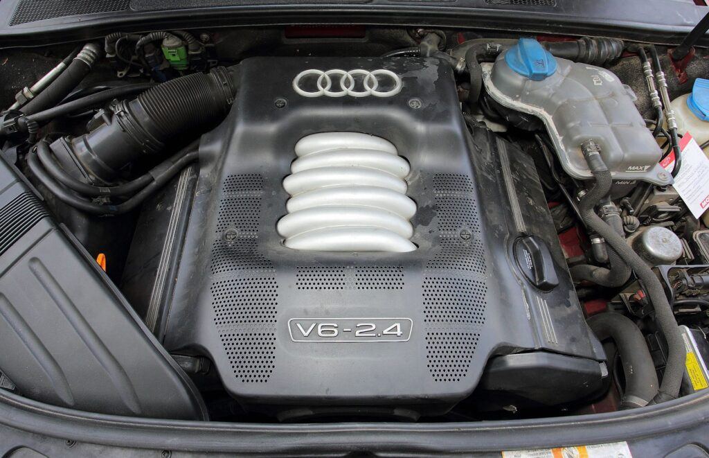 Audi A4 B6 silnik