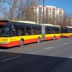 Autobusy miejskie – pierwszeństwo (2)
