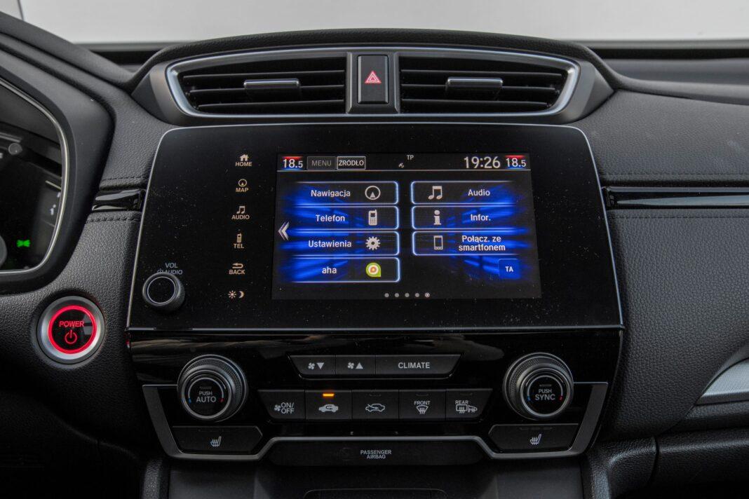 Honda CR-V - ekran