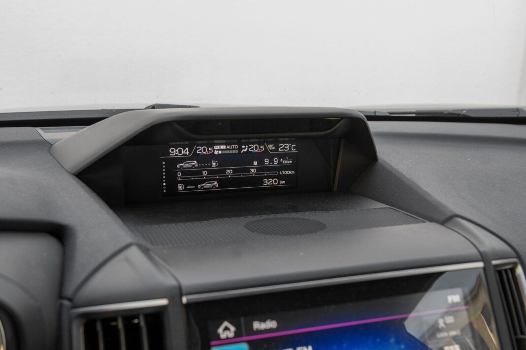 Subaru Forester - górny ekran