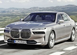 BMW i7 (2022). Opis wersji i cennik