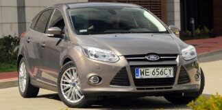 FORD Focus III 1.0EcoBoost 125KM 6MT WE656CY 08-2012