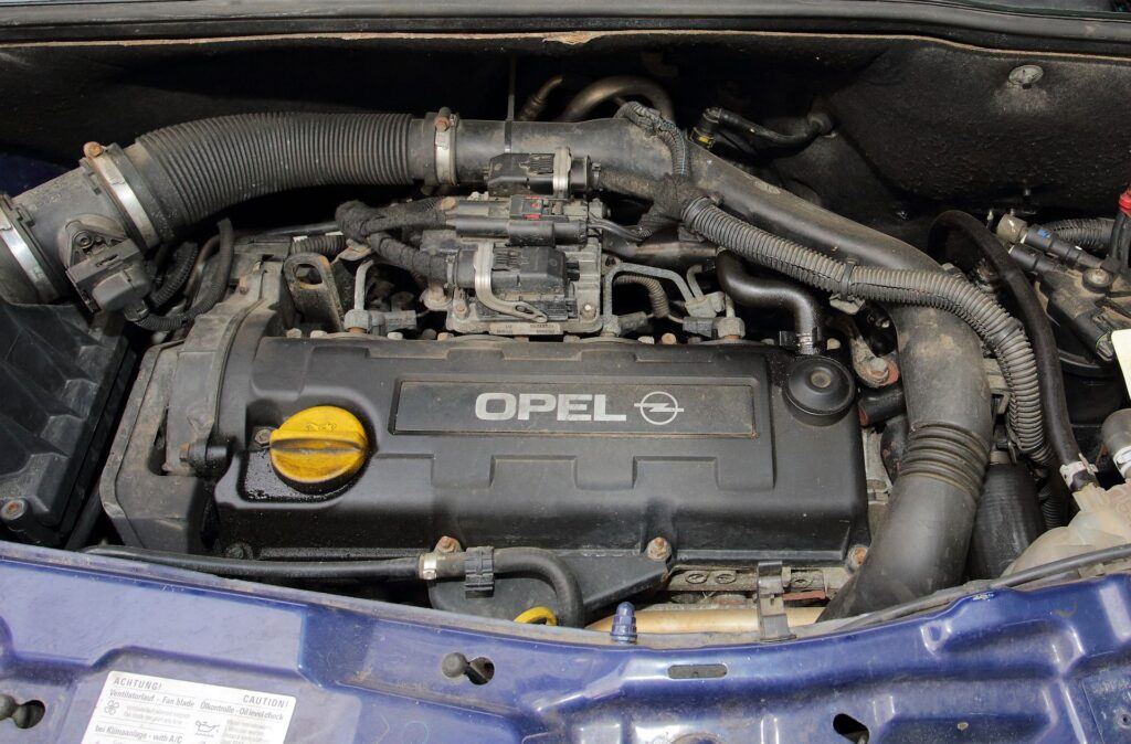 Opel Meriva A silnik
