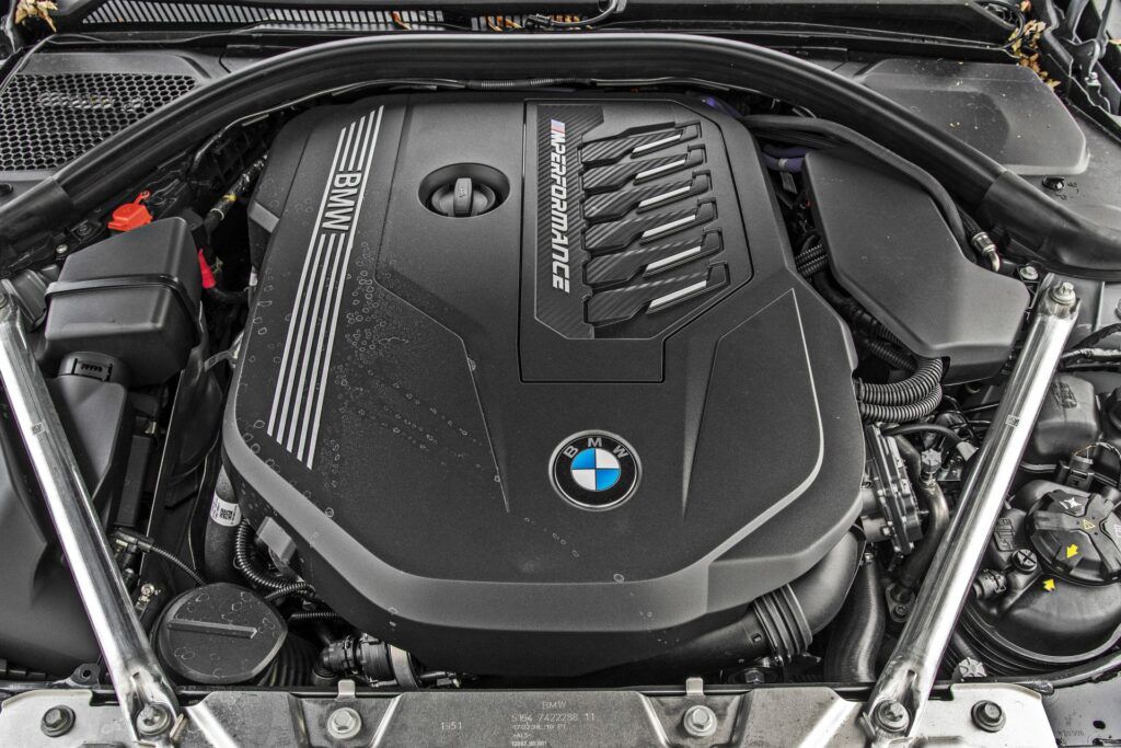 BMW serii 4 Gran Coupe - silnik