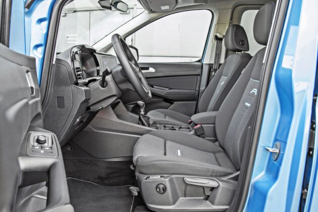 Ford Tourneo Connect - fotele przednie