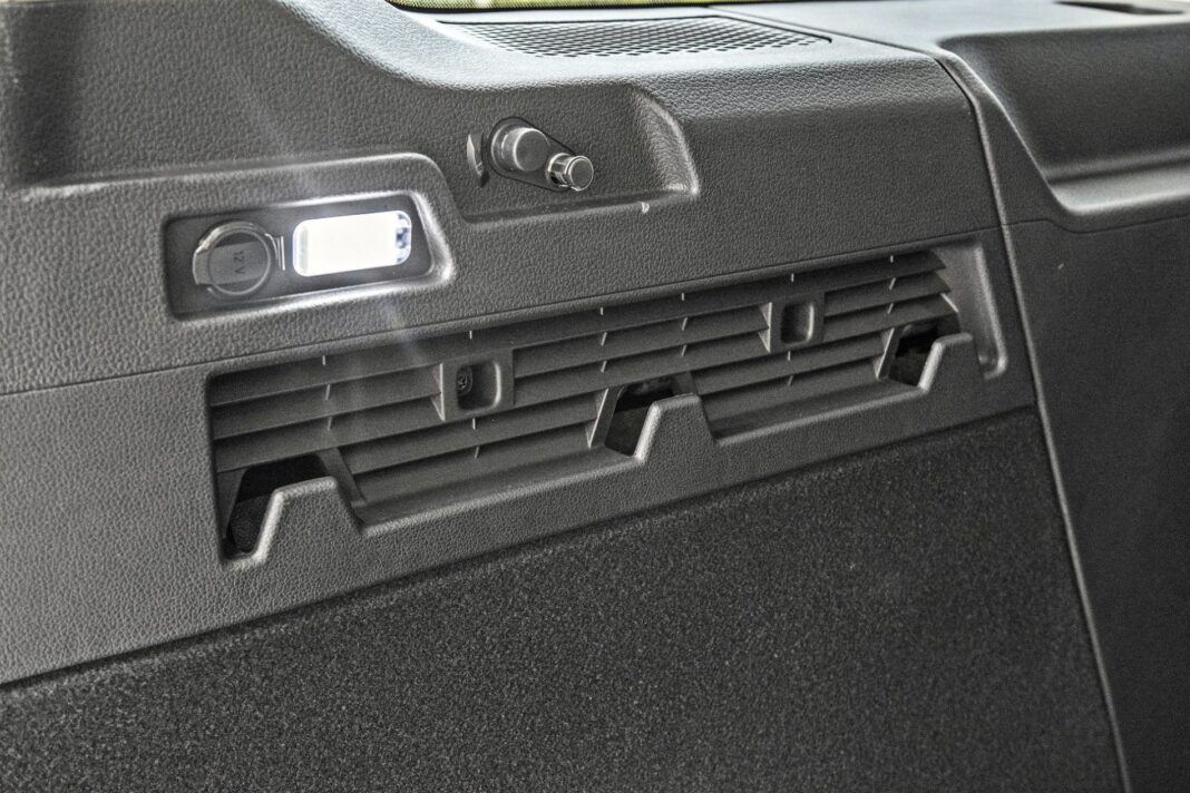 Ford Grand Tourneo Connect - bagażnik