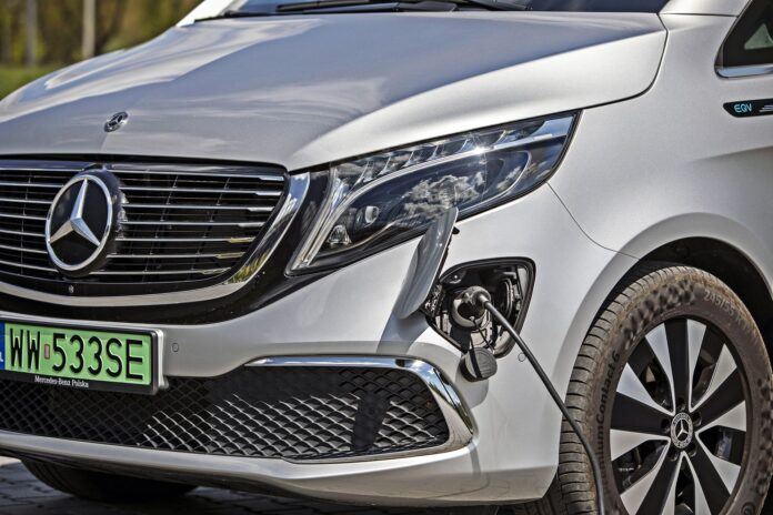 Mercedes - mity o autach elektrycznych