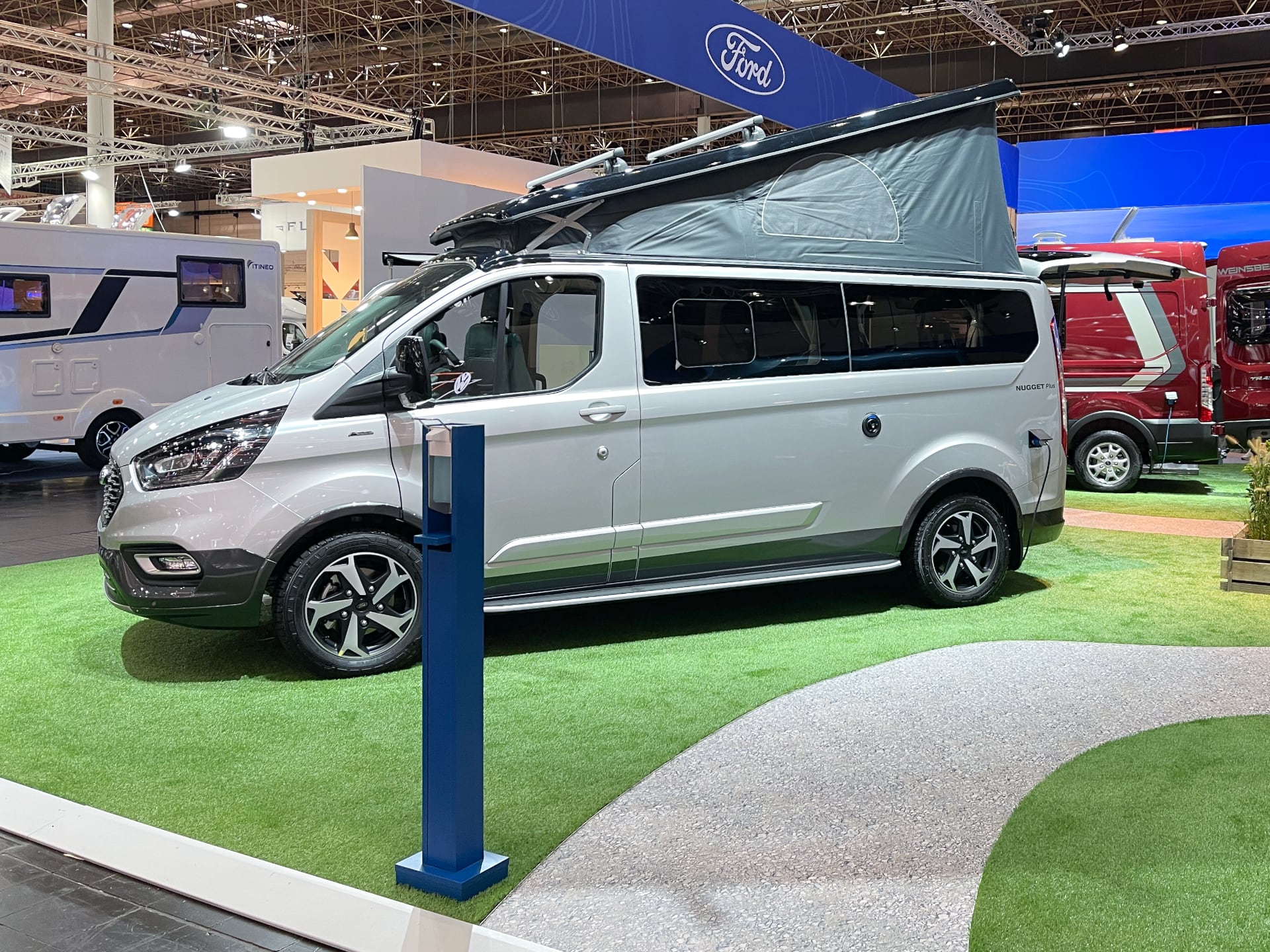 Ford Transit Nugget Plus. Caravan Salon Dusseldorf 2022