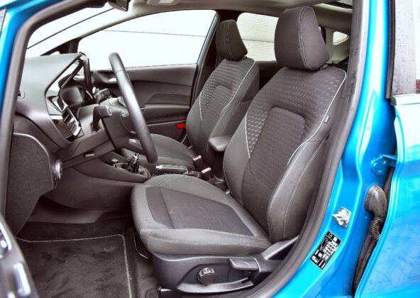 Ford Fiesta - fotel kierowcy