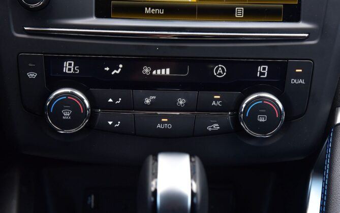 Renault Kadjar - panel klimatyzacji
