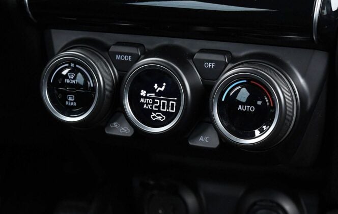 Suzuki Swift VI - panel klimatyzacji