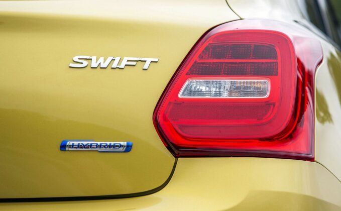 Suzuki Swift VI - plakietka