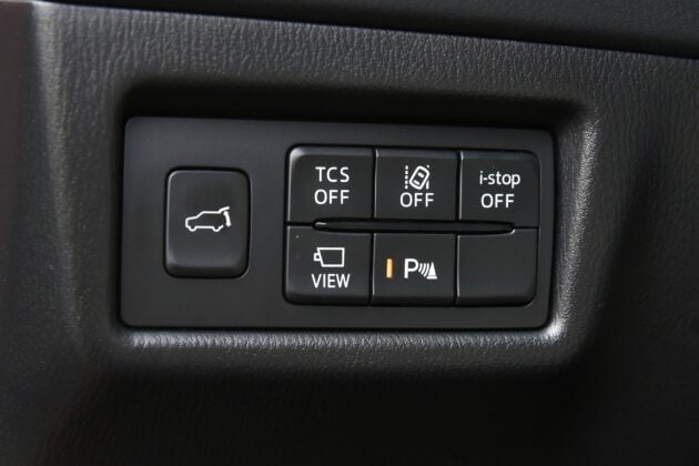 Mazda CX-5 II - panel przycisków