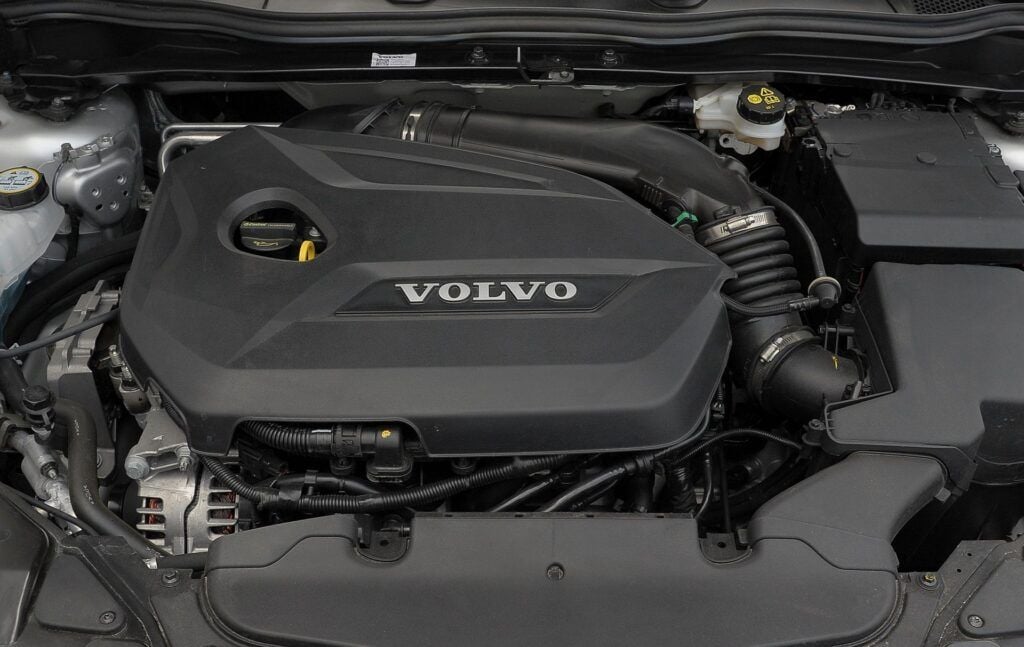 Volvo V40 II silnik 1.6 T