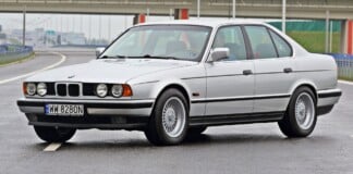 BMW serii 5 E34 - przód