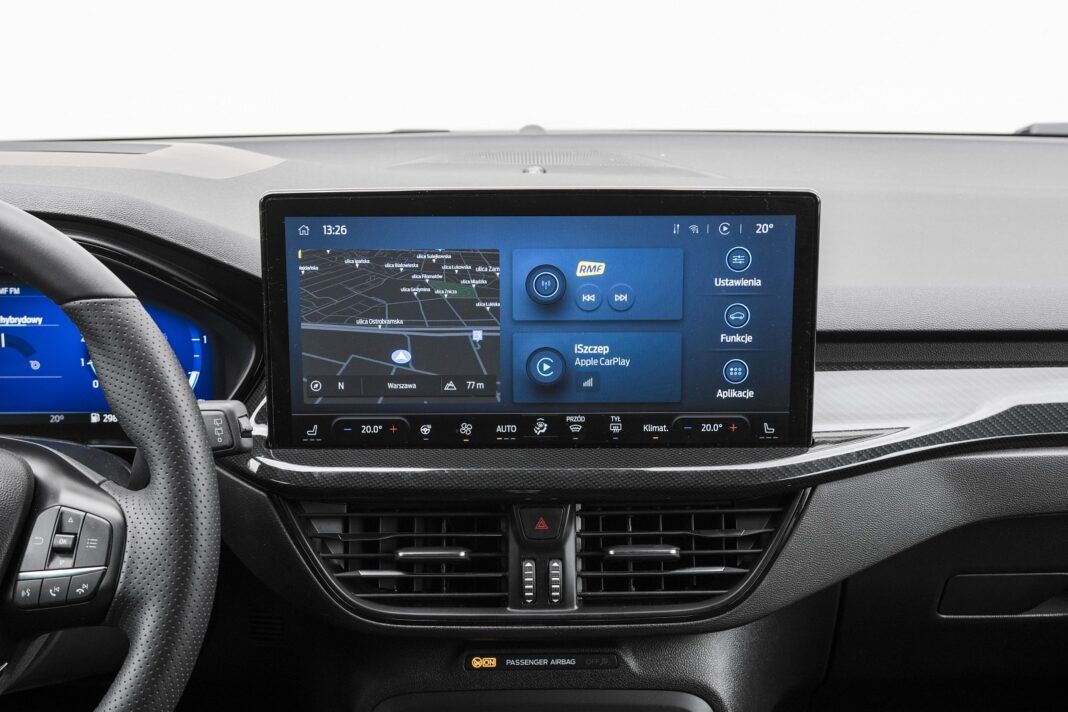 Ford Focus 1.0 EcoBoost Hybrid 2022 test - system multimedialny
