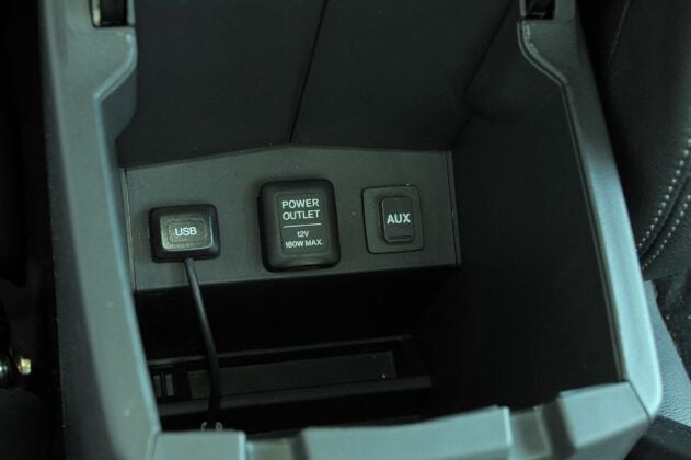 Honda CR-V IV - schowek