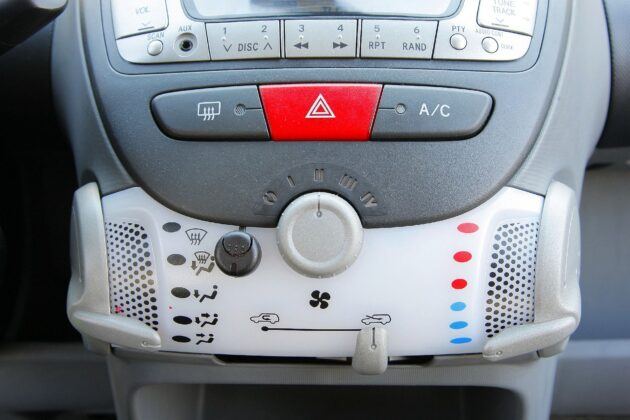 Peugeot 107 klimatyzacja