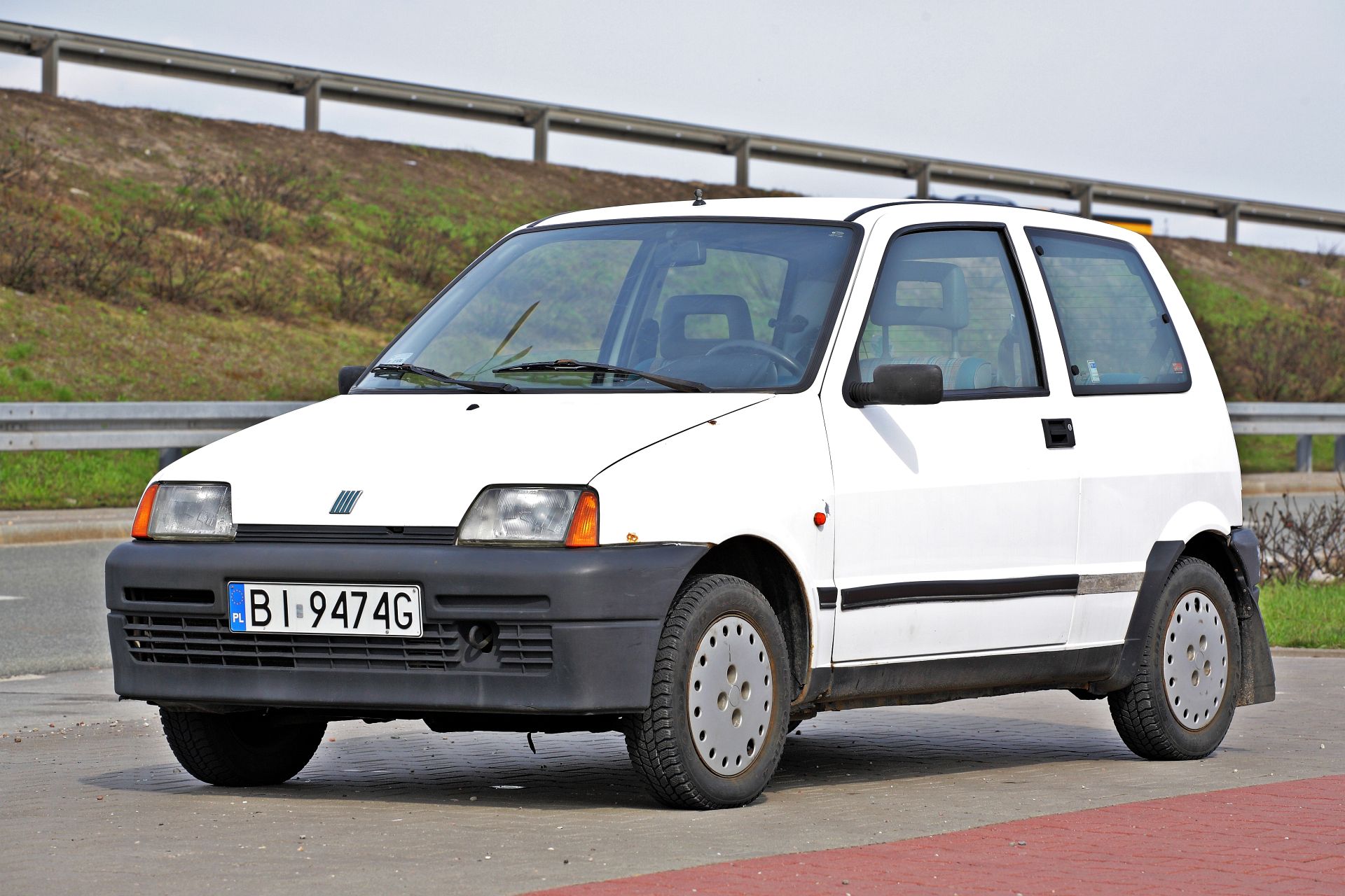 Chorrito malicioso Propuesta alternativa Ile kosztował nowy Fiat Cinquecento w 1993 roku?
