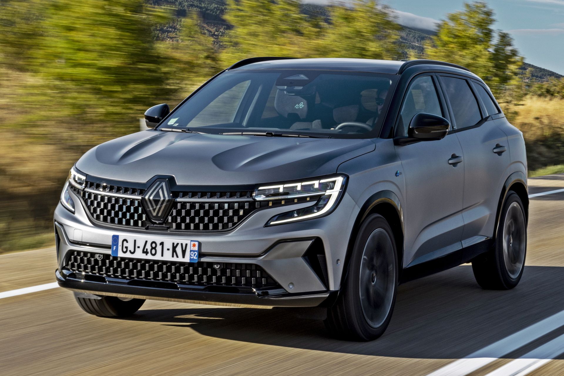 Renault Austral (2023): Price, Tech, Review, Specs of New SUV