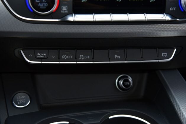 Audi A5 II - panel przycisków