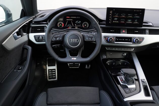 Audi A5 II - deska rozdzielcza