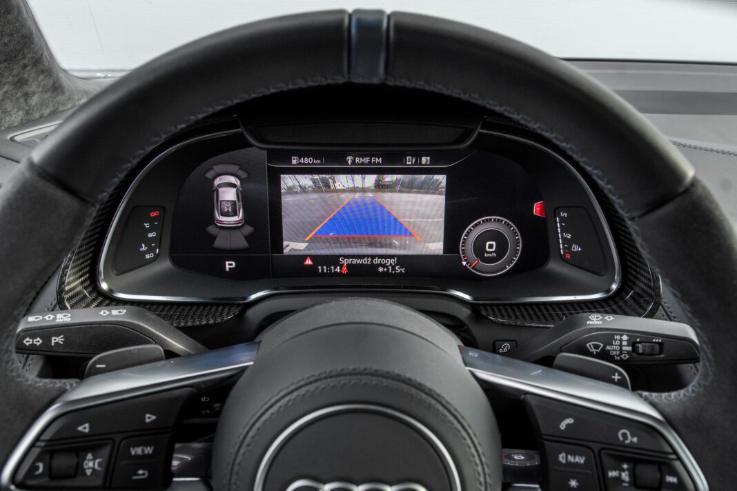 Audi R8 V10 RWD - kamera