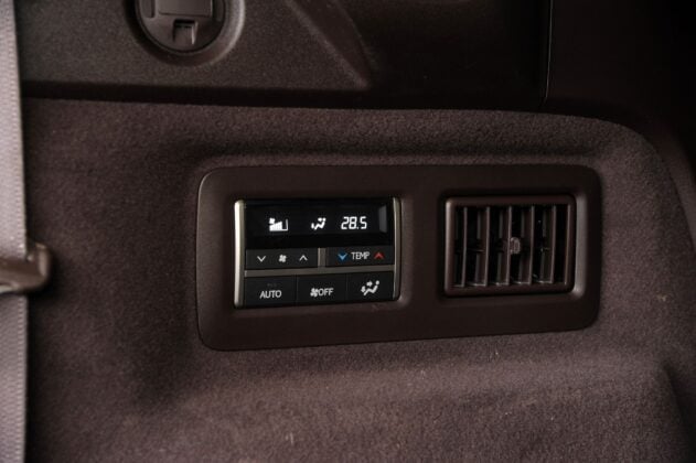 Lexus RX IV - panel klimatyzacji