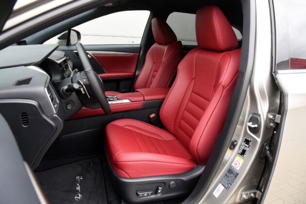 Lexus RX IV - fotele
