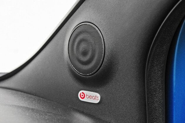 Abarth 695 Tributo 131 Rally - system audio