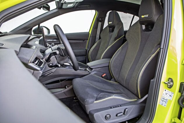 Skoda Enyaq Coupe RS iV - fotele przednie