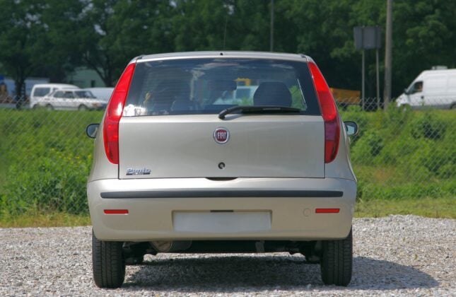Fiat Punto II - tył