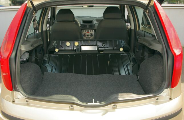 Fiat Punto II - bagażnik