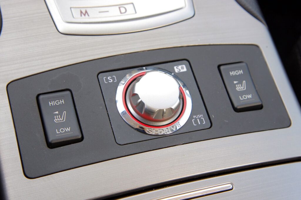 Subaru Legacy V - driving modes