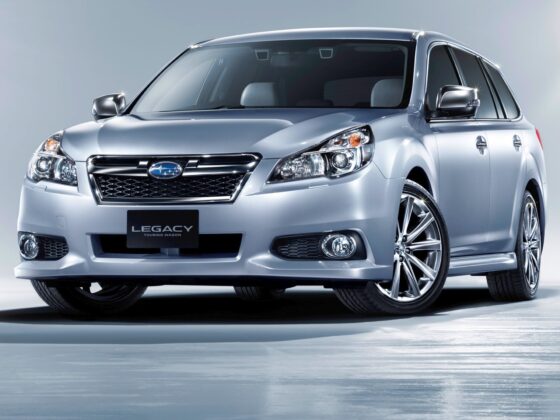 Subaru Legacy V polift