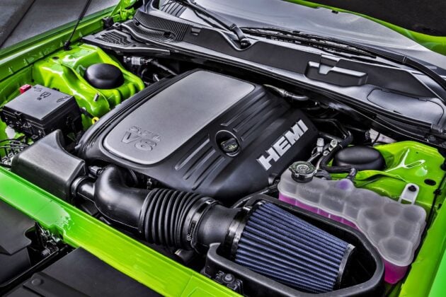 Dodge Challenger III - silnik V8